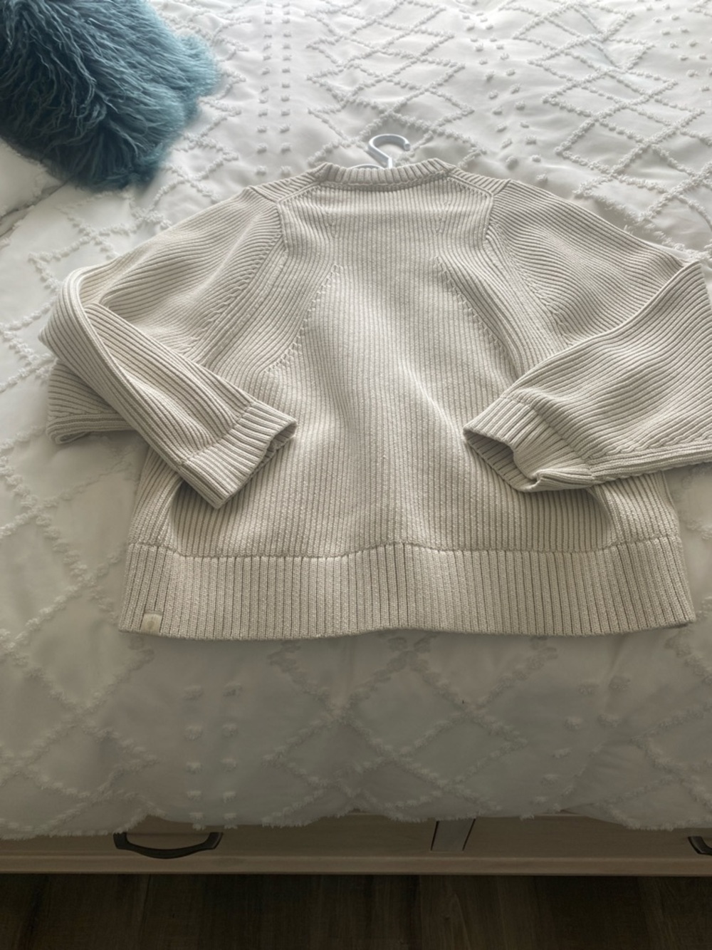 Lululemon Women's Cotten-Blend Crewneck Sweater - Picture 4 of 6